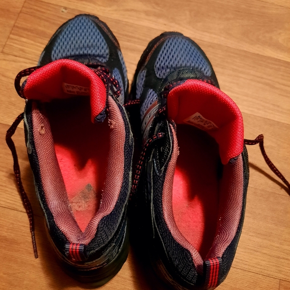 SOLD Adidas Adiprene Shoes - Picture 11 of 11